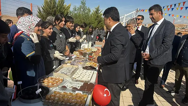 Siirt'te Kermeste Toplanan On Binlerce Lira, Gazze'ye Bağışlandı!