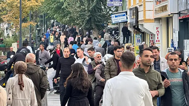 Siirt'te Kuzen Evlilikleri Türkiye Ortalamasının 2 katı! Uzmanlar Uyarıyor: Çocuklar Risk Altında