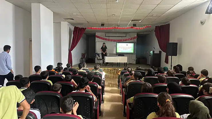 Siirt'te Öğrencilere Sağlıklı Yaşam Eğitimi Verildi