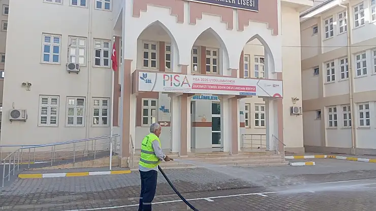 Siirt'te Okullar Yeni Döneme Temiz ve Hijyenik Ortamla Hazırlanıyor
