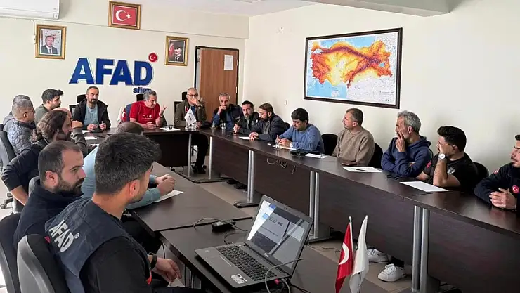 Siirt'te SADAKATAŞI Arama Kurtarma Ekibi Akreditasyon Eğitimine Başladı