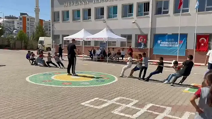 Siirt'te 'Sağlıklı Çocuk, Sağlıklı Gelecek' Etkinliği Düzenlendi