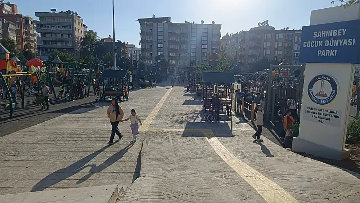 Siirt'te Şahin Bey Çocuk Dünyası Parkı Yeniden Açıldı