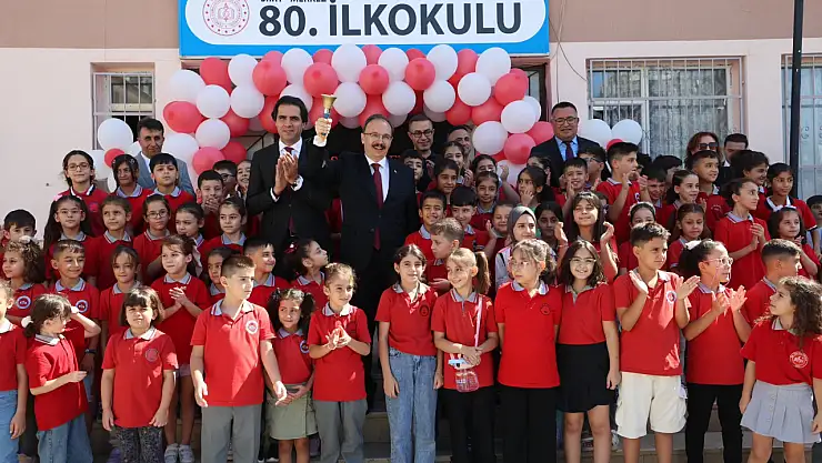Siirt'te Yeni Eğitim-Öğretim Yılı Başladı: 86 Bin Öğrenci Ders Başı Yaptı