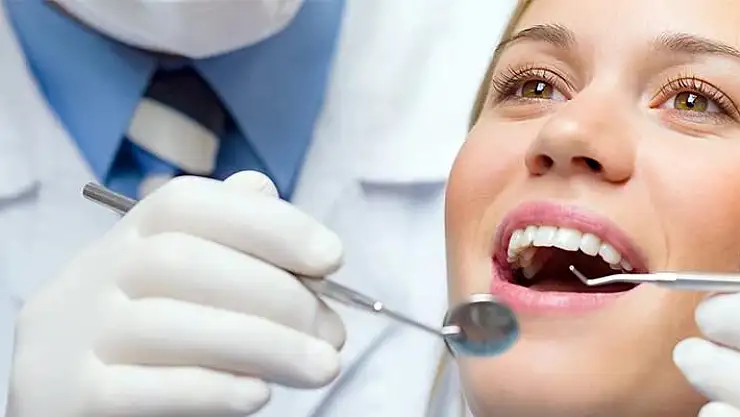 Siirt Valiliği Kaçak Ortodondistleri Çalıştıran Diş Polikliniğine Üç Ceza Birden Kesti