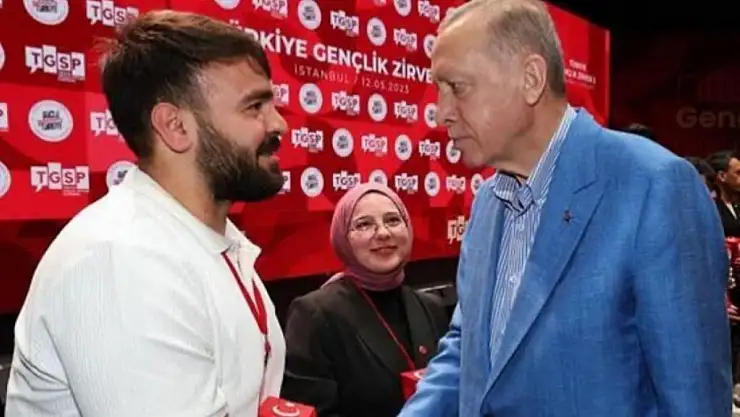 Siirtli Genç, Ödülünü Cumhurbaşkanı Erdoğan'ın Elinden Aldı