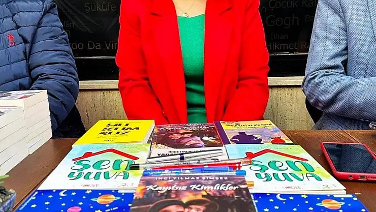 Siirtli Hemşerimiz İnci Yılmaz Şimşek 11. Geleneksel Çorlu Kitap ve Kırtasiye Fuarı'nda Sevenleriyle Buluşuyor