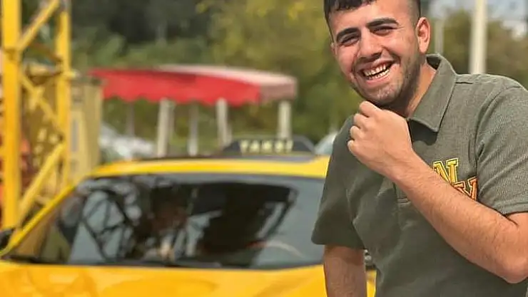 Siirtli Taksici Mersin'de Trafik Kazasında Hayatını Kaybetti