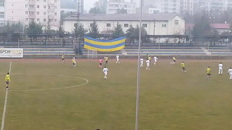 SİİRTSPOR 2. LİG İÇİN PLAY-OFF'A GÖZ KIRPIYOR