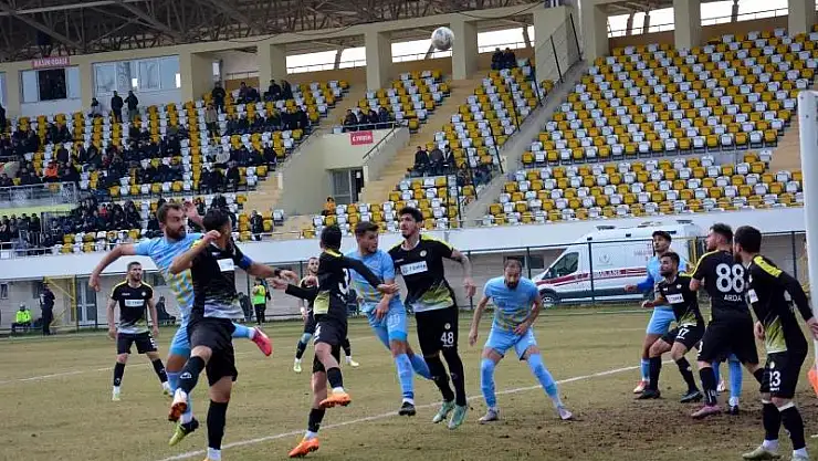 Siirtspor Deplasmandan 1 Puanla Döndü!