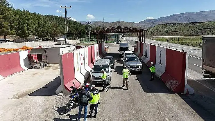 Siirt'te 2 Bine Yakın Sürücü Sorgulandı, Onlarca Araç ve Sürücü Trafikten Men Edildi!