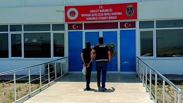 Siirt'te Narkotik Operasyonunda Aranan Zehir Taciri Tutuklandı