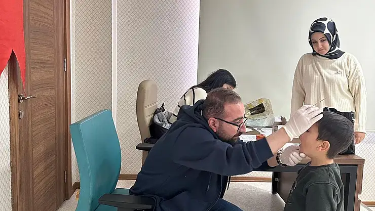 Siirt'te Öğrencilere Ağız ve Diş Bakımı