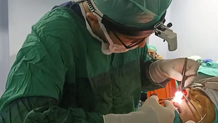 Siirt'te Rinoplasti Ameliyatlarında Dr.Ömer Vural Farkı