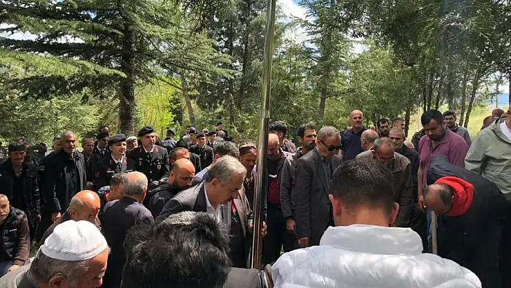 Siirt'te Şehit Düşen Askerin Babası Ebediyete Uğurlandı