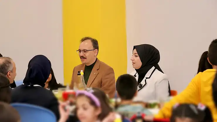 Siirt'te Sevgi Sofrası Buluşması