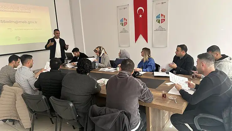 Siirt'te Türkiye Yüzyılı Eğitim Toplantıları