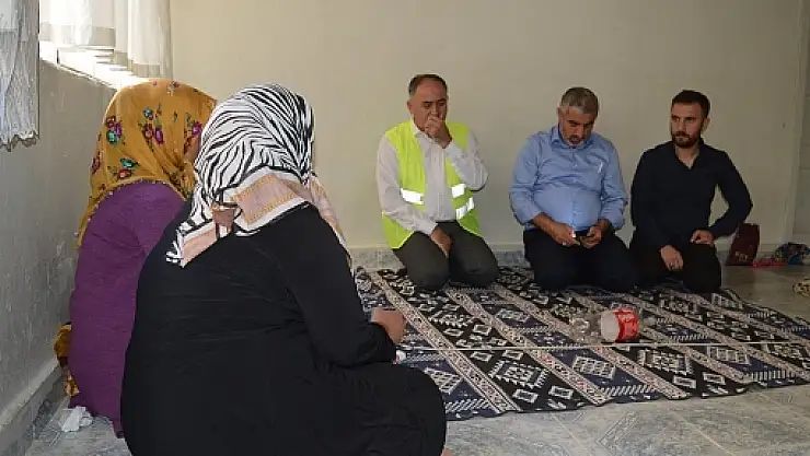 Siirt'te Umut Kervanı'ndan İhtiyaç Sahibi Gençler İçin Evlilik Projesi