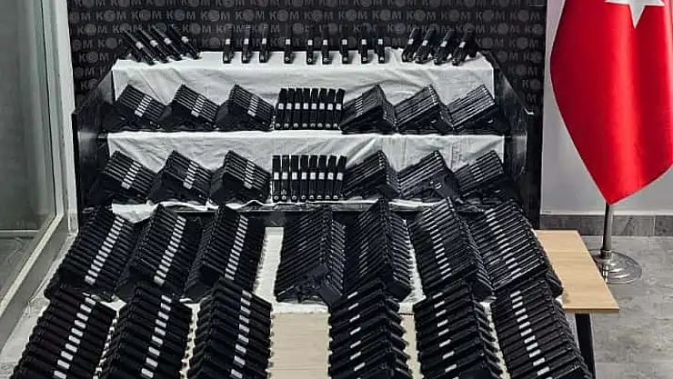Şırnak'ta 500 tabanca ele geçirildi