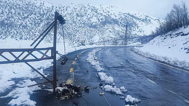 Şırnak'ta Zorlu Hava Koşullarına Rağmen Elektrik Arızası Giderildi