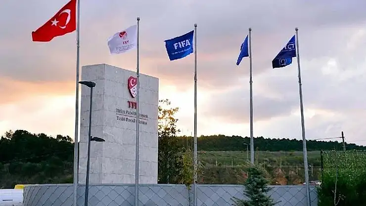 Süper Lig'de Şampiyonluk Primi Eşit Dağıtılsın Önerisi