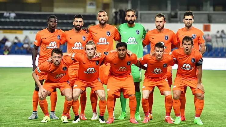 Süper Ligin İlk Yarısının Şampiyonu 'Medipol Başakşehir'