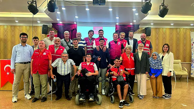 Tanık, Marmara Bölgesi Kızılay Şubeleri Engelsiz Birim Başkanları İle Bir Araya Geldi