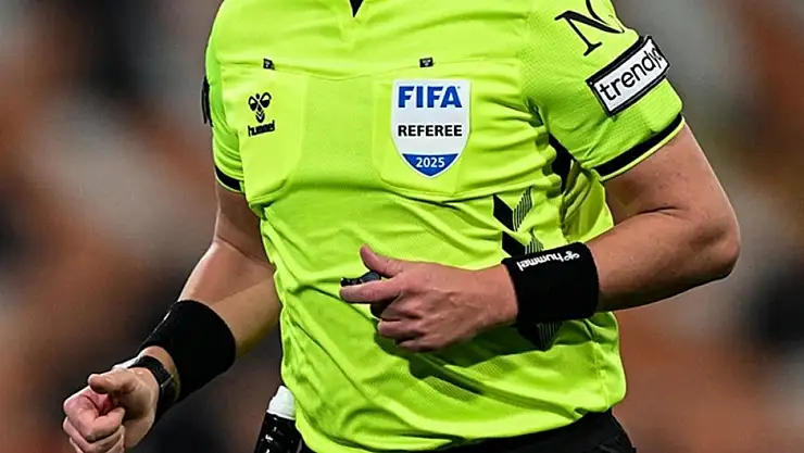 Türk Futbolunda Bahis Skandalı Derinleşiyor: Gazeteci Umut Eken, Bahis Yapan İki Hakemi Açıkladı!