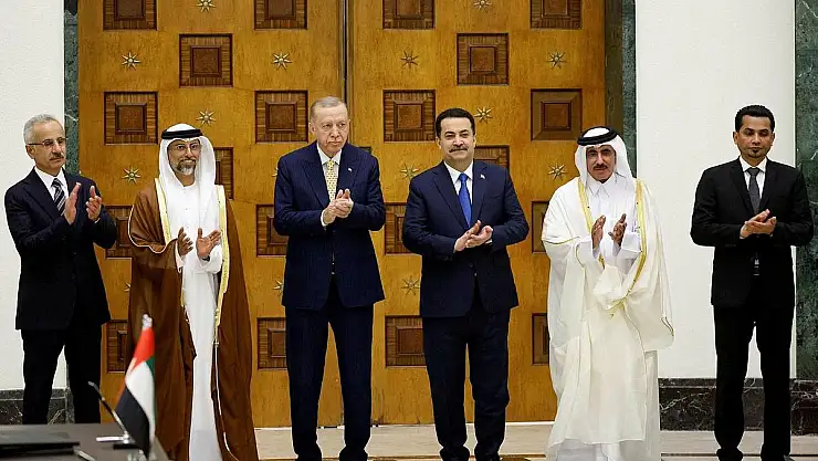 Ulaştırma ve  Altyapı Bakanı Uraloğlu: 'Kalkınma Yolu Ortak İşbirliği Mutabakatını İmzaladık'