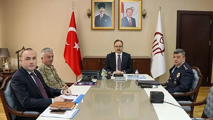 Vali Dr.Kızılkaya, İçişleri Bakanı Ali Yerlikaya Başkanlığında Gerçekleştirilen Toplantıya Katıldı