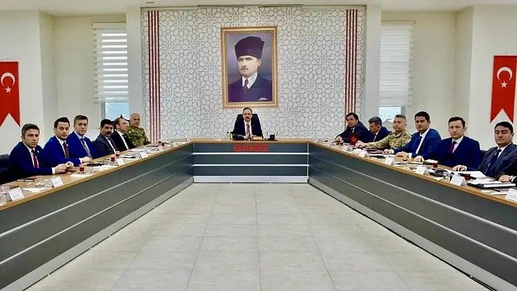 Vali Kızılkaya, Güvenlik ve Asayiş Tedbirleri İle İlgili Değerlendirmelerde Bulundu