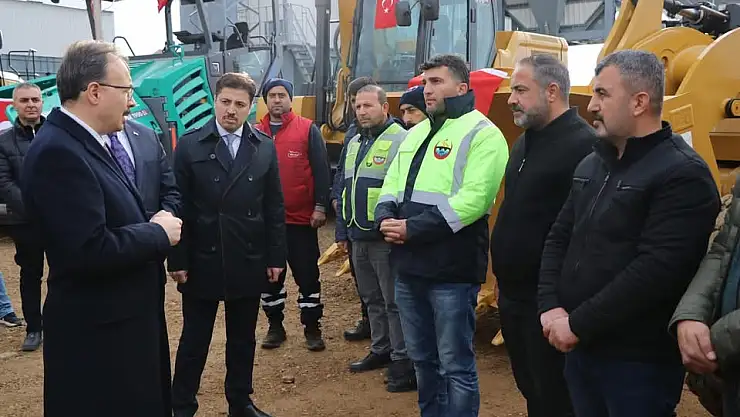 Vali Kızılkaya'dan 'Asfalt Plenti ve Taş Kırma Tesisine Ziyaret