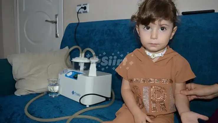 Yüksek Ateş Şikayetiyle Gittiği Hastanede Entübe Edilen Minik Nazlı İyileşmeyi Bekliyor!