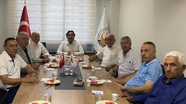 Ziraat Odası Başkanı Günbat   Bölge Toplantısına Katıldı