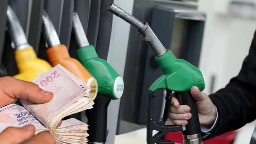 Benzine yeni zam geldi: Psikolojik eşik geride kaldı! İşte Siirt'teki güncel fiyatlar