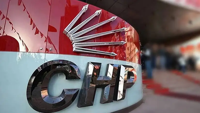 CHP'de 111 Milletvekilinden Olağanüstü Kurultay Çağrısı