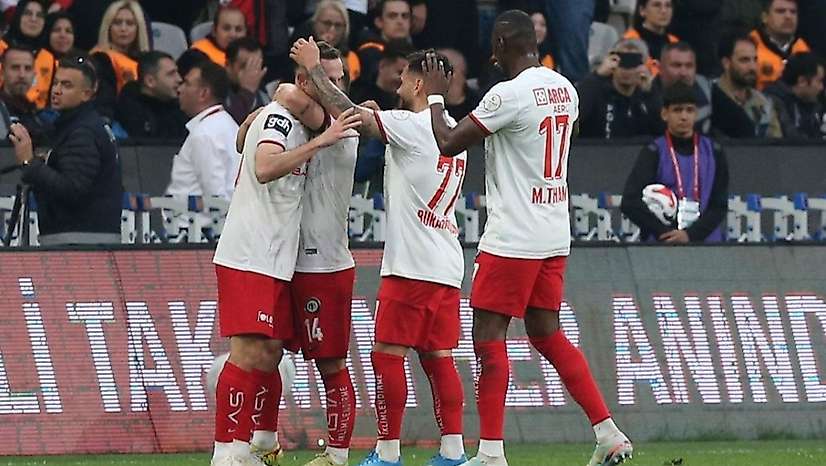 Çorum FK tarih yazdı: Süper Lig'e yükselen son takım oldu