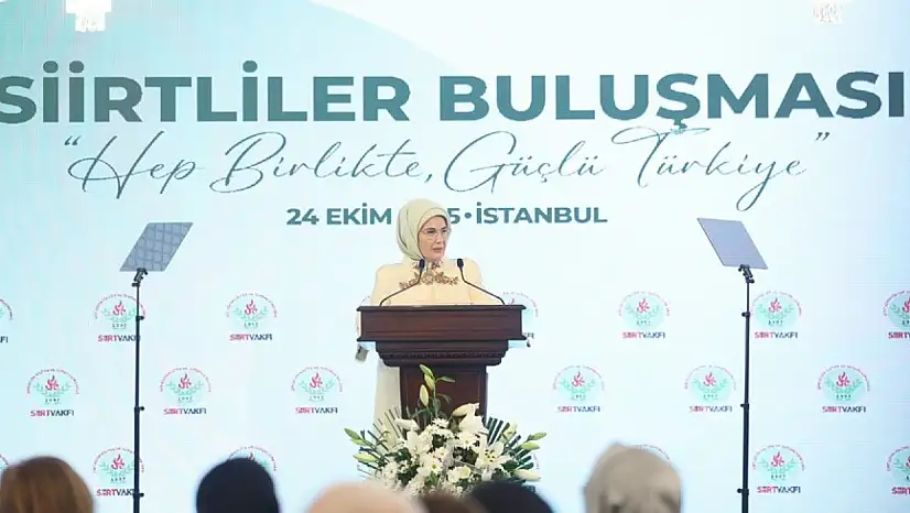 Emine Erdoğan, İstanbul'daki ''Siirtlilerle Buluşma'' Programında Hemşehrileriyle Bir Araya Geldi