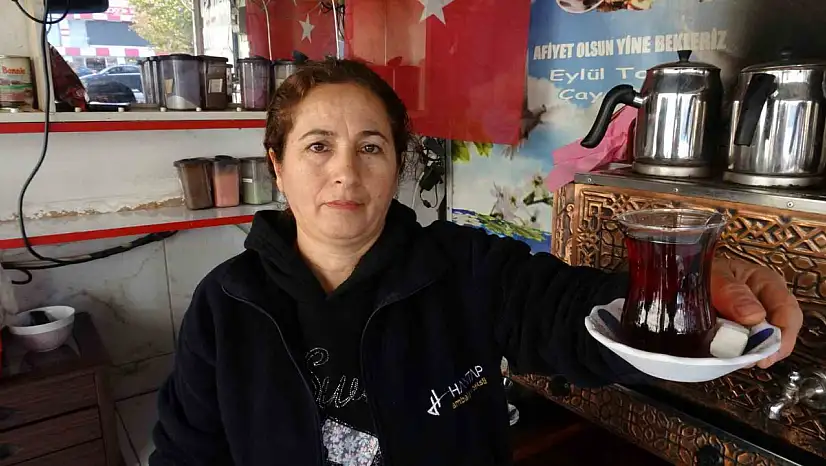 Eşi eleman bulamayınca kentin tek kadın çaycısı oldu