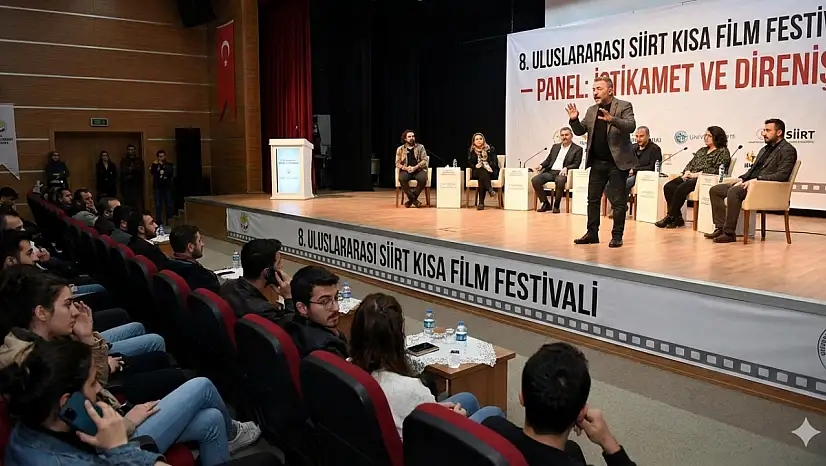 Festival mi, Fikir mi?