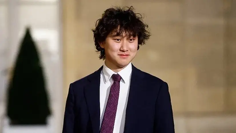 Genç milyarderden tek cümlelik tavsiye: ''Tüm zamanınızı yapay zeka ile kodlamaya harcayın''