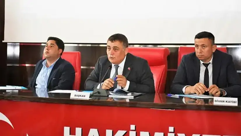 İsa Yıldırım: ''CHP'den ayrıldım, AK Parti'ye geçmeye niyetim var''