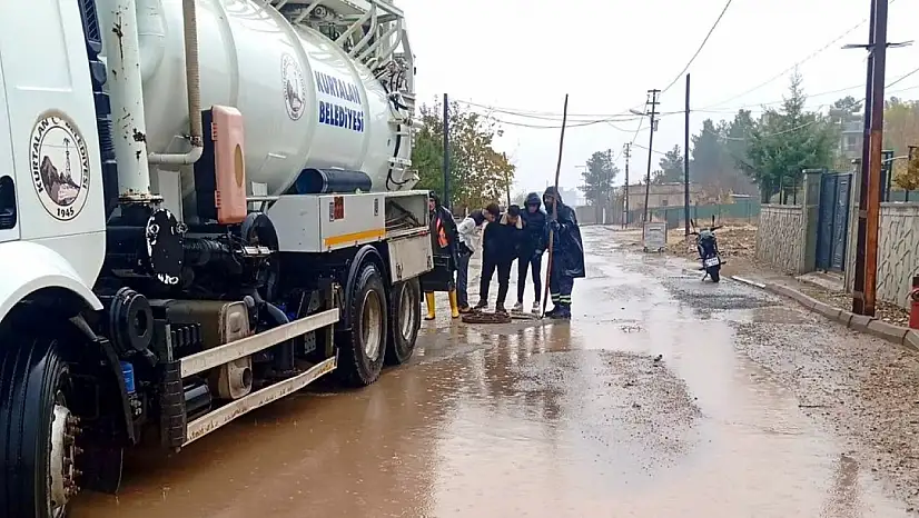 Meteoroloji Uyardı, Siirt'te Yağmur Hayatı Olumsuz Etkiledi