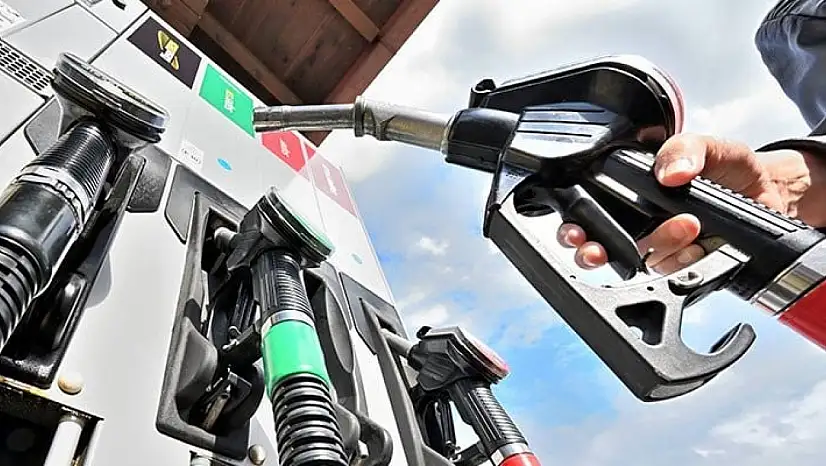 Motorine İndirim Geldi: Siirt'te Fiyatlar 61 TL'nin Altına İndi! İşte Güncel Akaryakıt Fiyatları