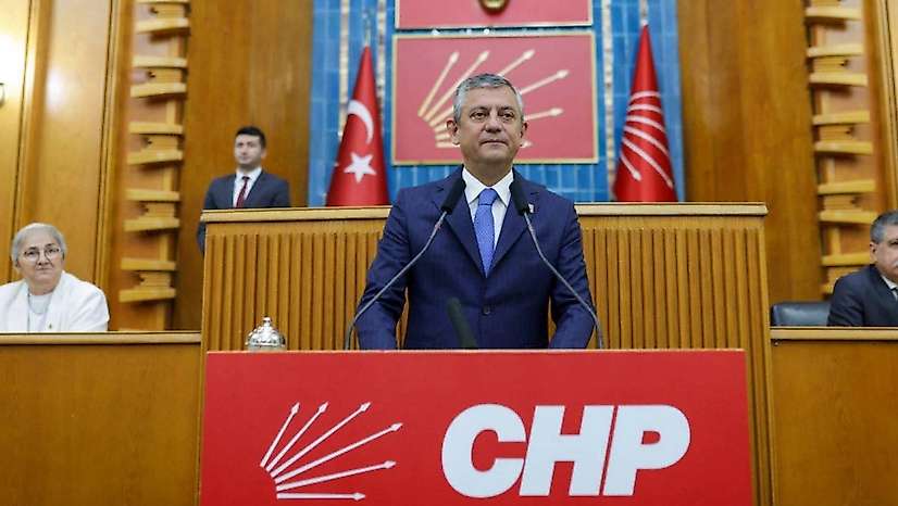 Özgür Özel İçin Yeni Parti İddiası: Bakanlığa Kuruluş Dilekçesi Verileceği Öne Sürüldü