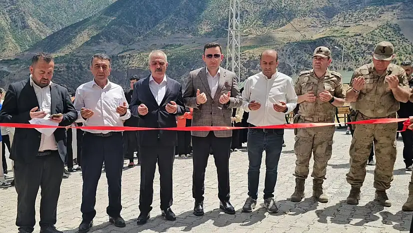 Pervari'nin Beğendik Beldesi'nde Yeni Açılan Tekstil Hizmete Girdi