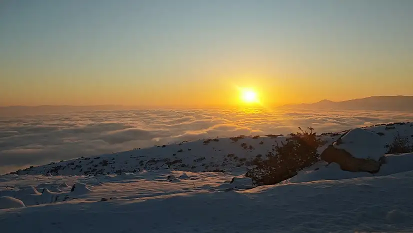 Siirt Botan Vadisi Ilısu Barajı havzasında sis denizi oluştu