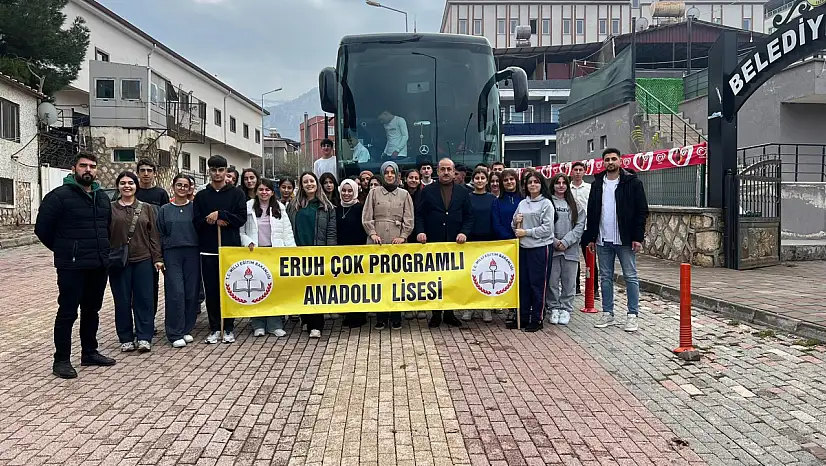 Siirt Eruhlu Öğrenciler Başkent Yolunda