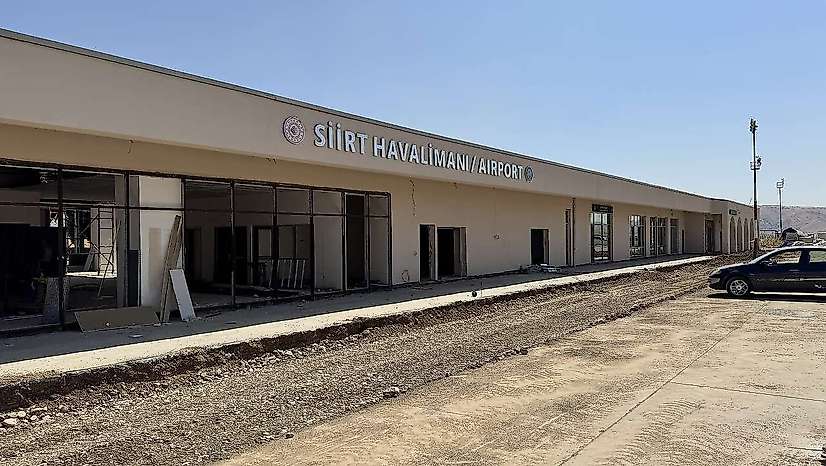 Siirt Havalimanı'nda Personel Alımı İddiası: İlan Olmadan mı Alındılar?