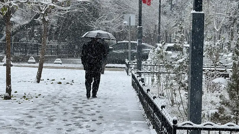 Siirt'in Eruh ilçesinde taşımalı eğitime 1 gün ara verildi